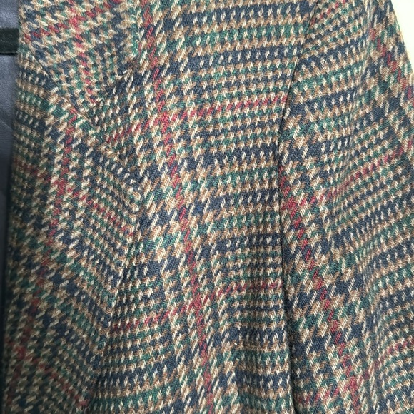 EUC Sag Harbor plaid blazer in size 8 - Picture 3 of 7